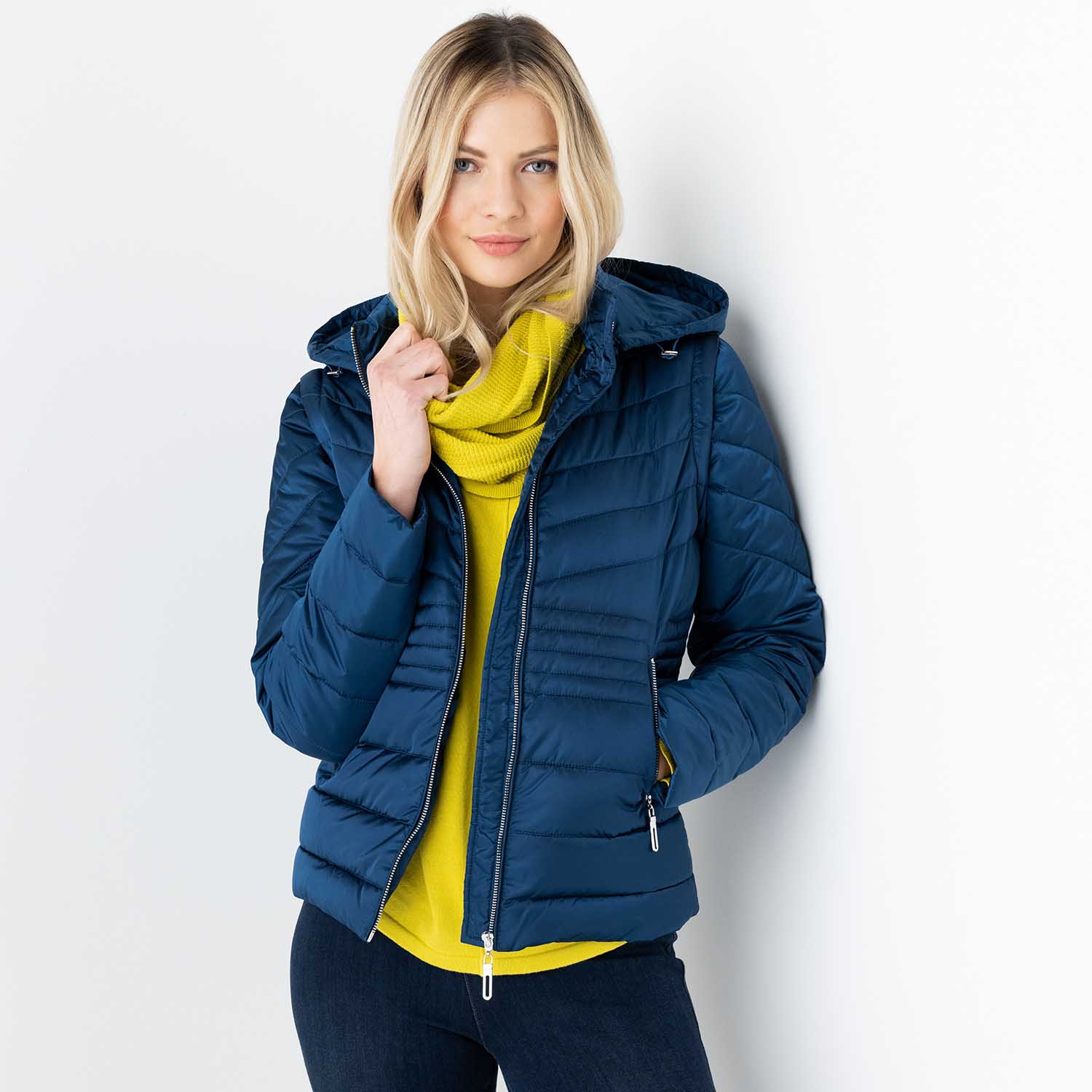 Short fitted puffer jacket Clearance
