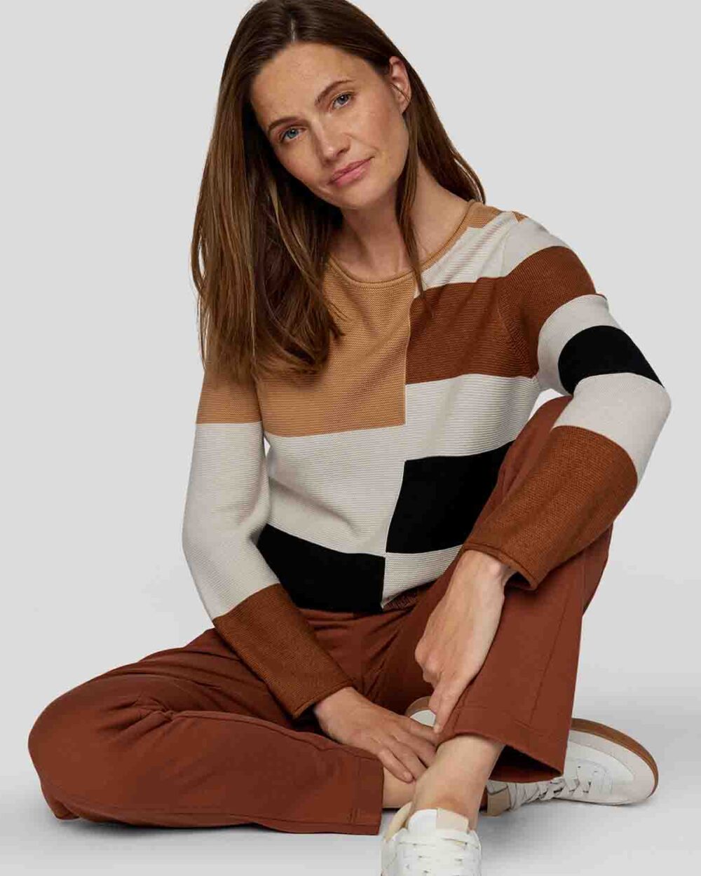 RABE Round Neck Colour Block Jumper in Cognac - 53-121611